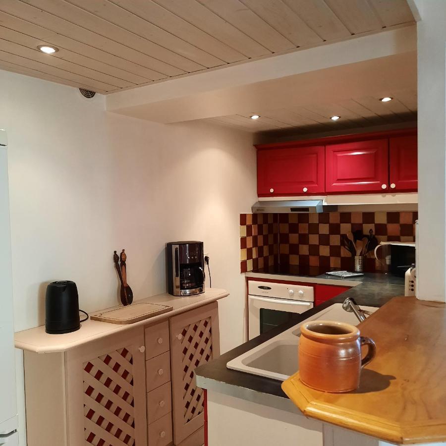 Campaneta Apartment Saint-Martin-de-Bromes Exterior photo